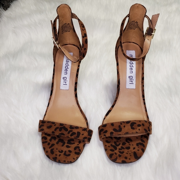 Madden Sexy Girl Heels - Picture 3 of 9